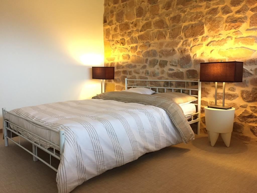 Les Perruchons Ancienne Grange Renovee Avec Soin Villa Ozolles Room photo