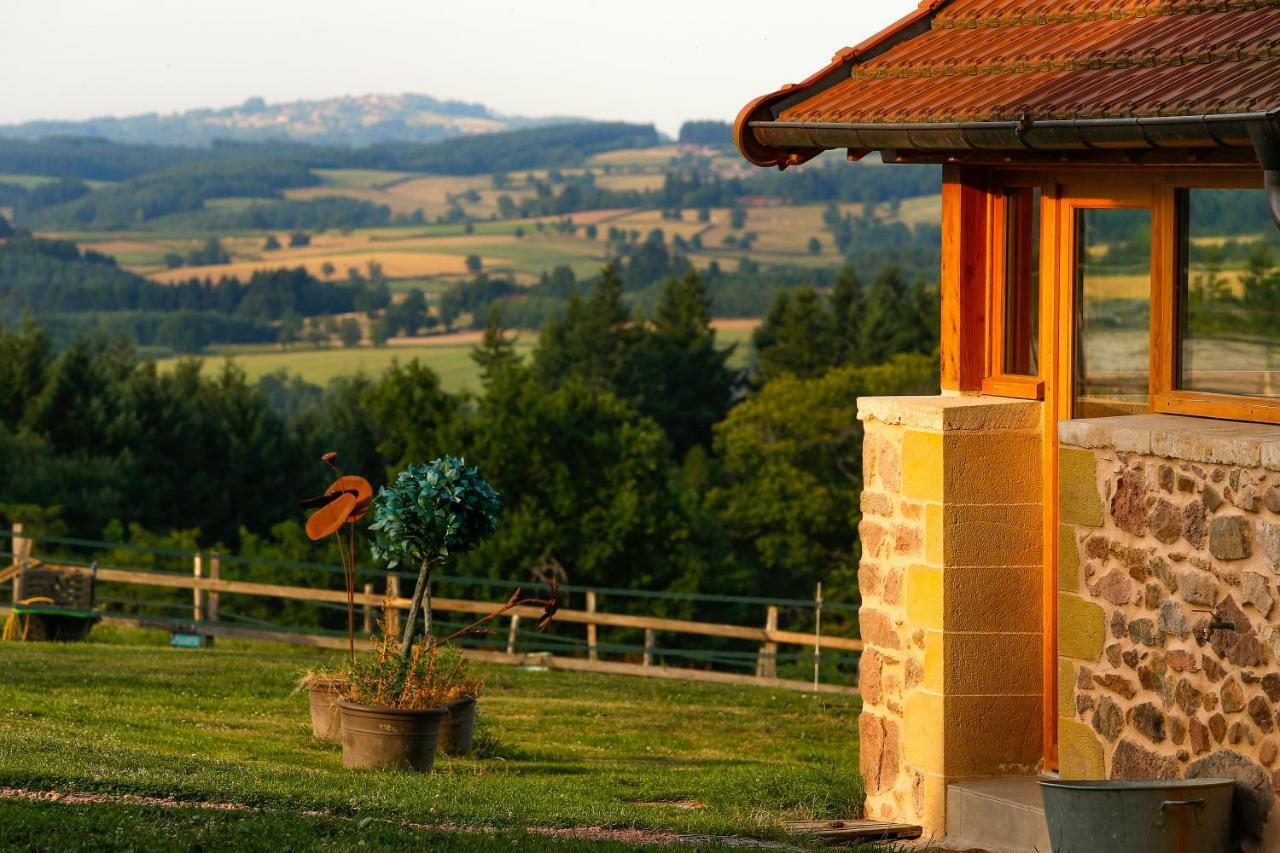 Les Perruchons Ancienne Grange Renovee Avec Soin Villa Ozolles Exterior photo